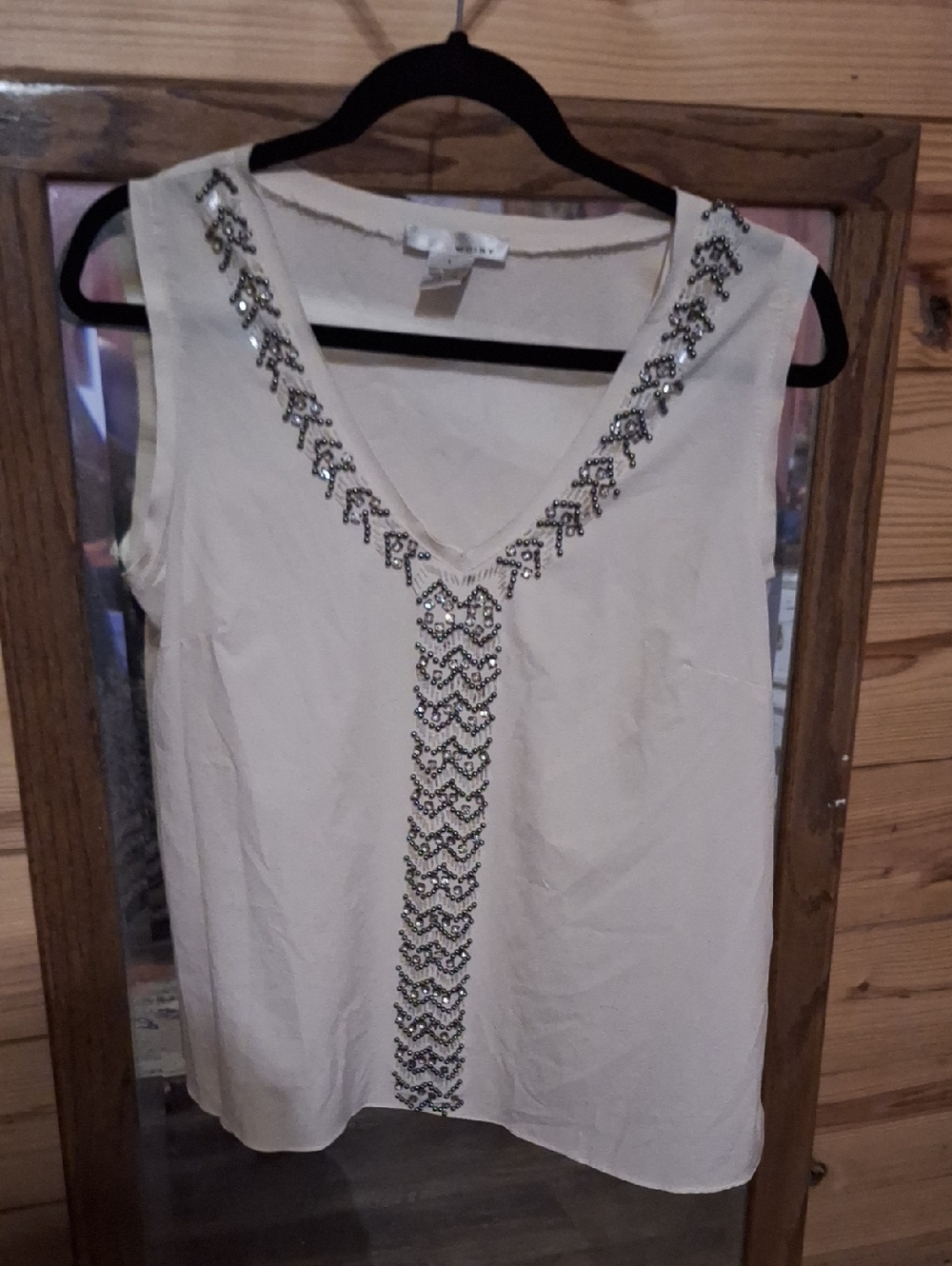 WD.NY Cream V-Neck Beaded Sleeveless Camisole
